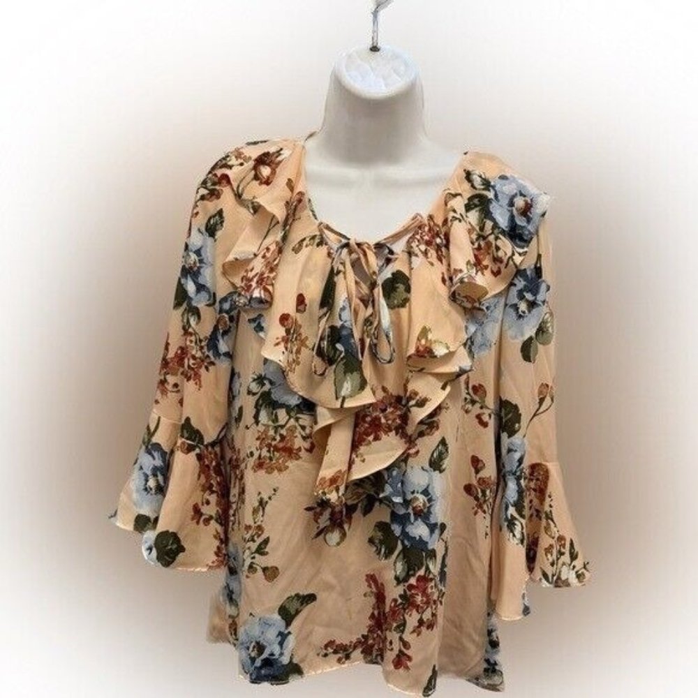 My Michelle Bell Sleeve Ruffle Blouse Size M Floral 3/4 Sleeve Peach Blue Career